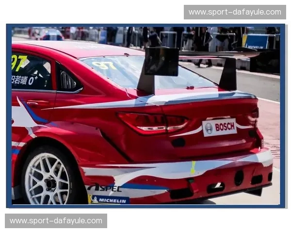 速度之巅的博弈：f1VS，重塑感官边界的极致巅峰